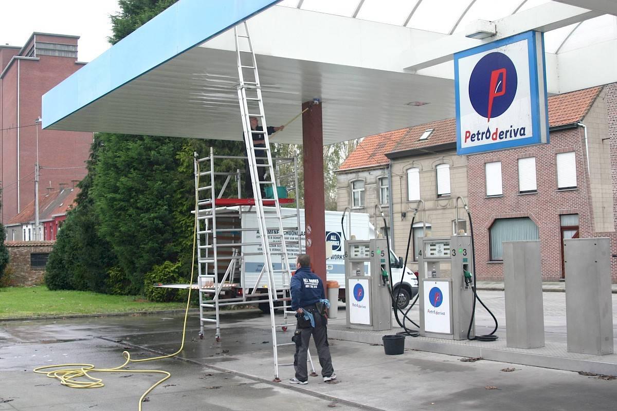 Afwassen veranda's - carports - reclameborden