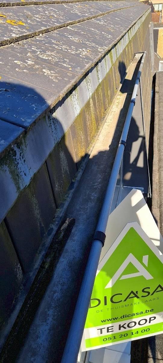 Afwassen dakgoten en rolluiken