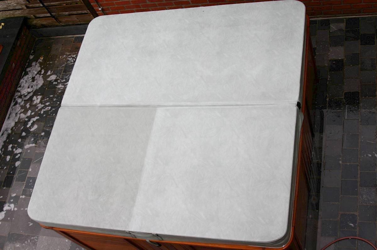 Reinigen van zwembaden en jacuzzi's