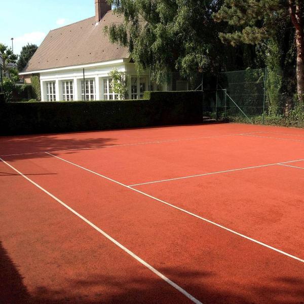 Hogedrukreiniging van opritten, terrassen en parkings
