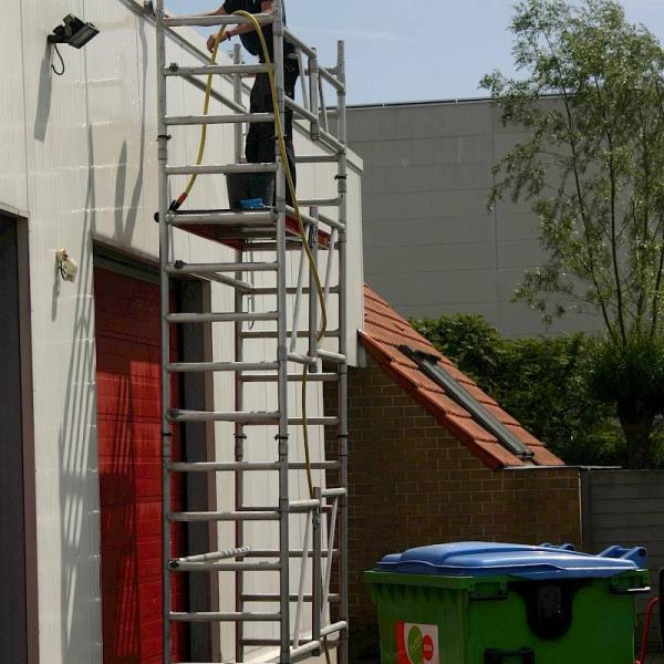 Hogedrukreiniging van gevels